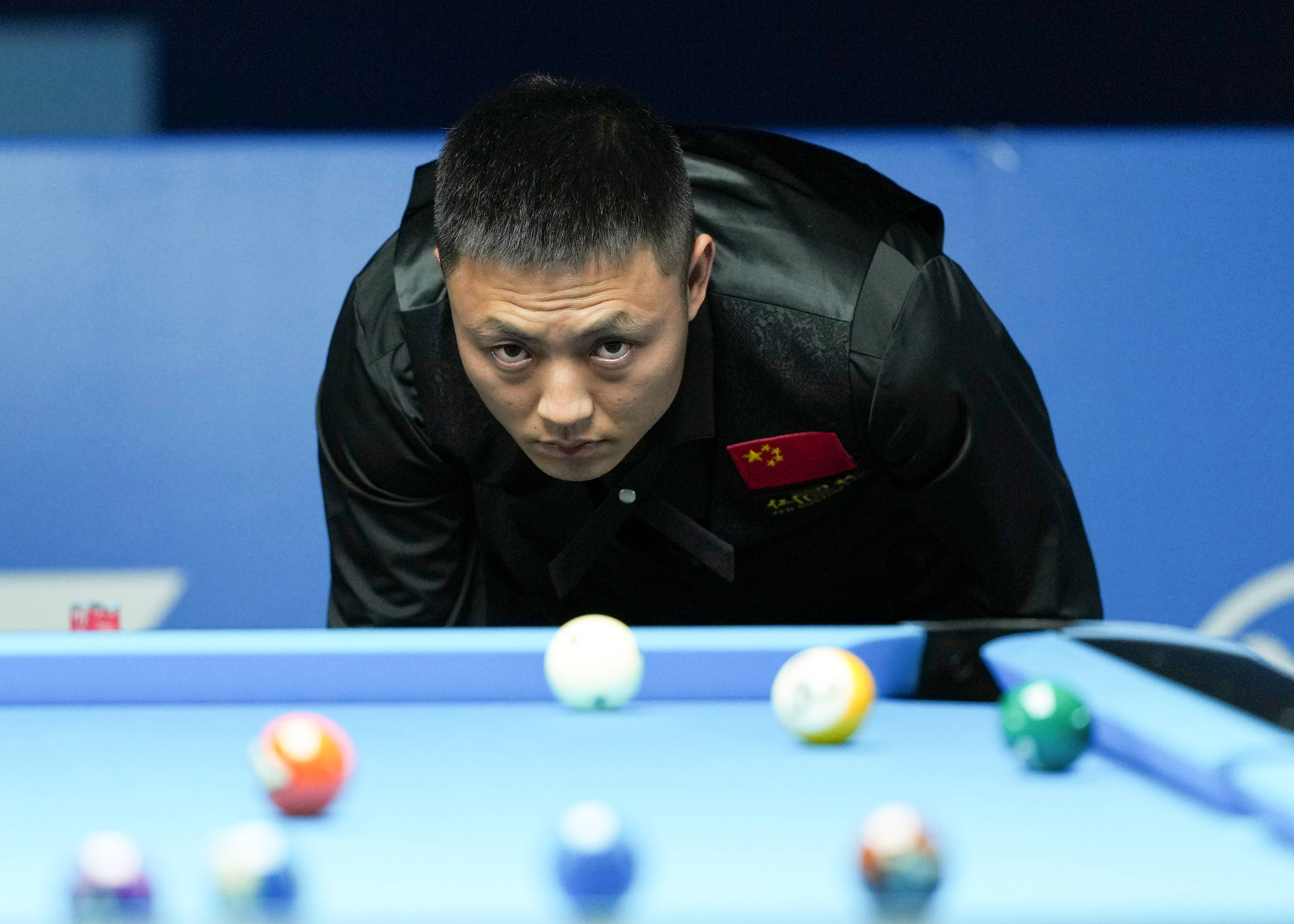 使得整个进 使得整个进