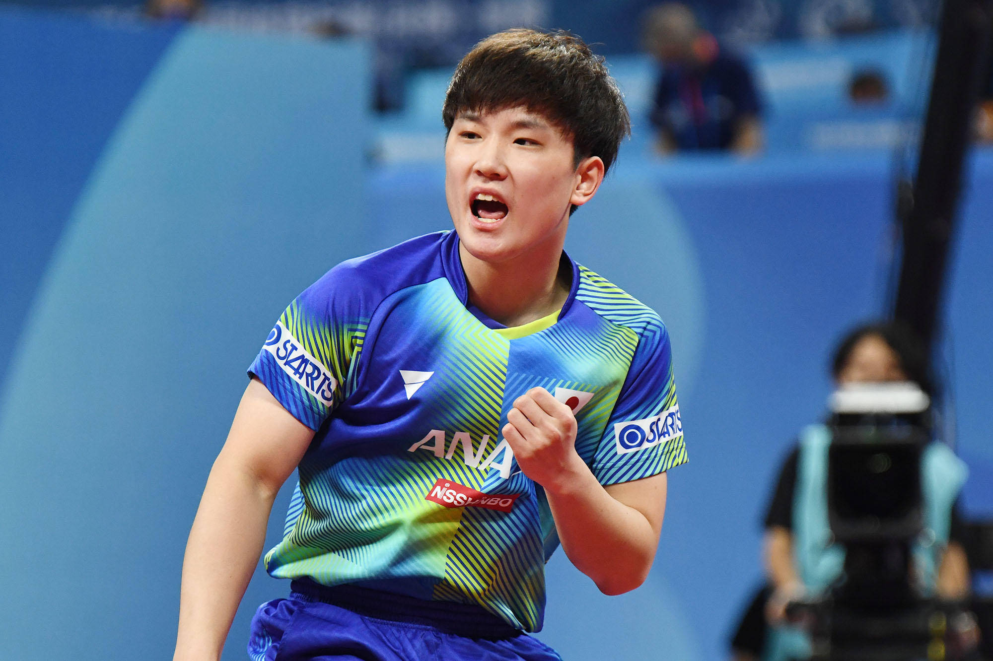 并不是给他 并不是给他