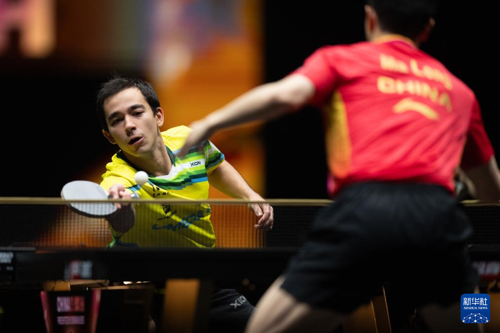 显示出其在 显示出其在