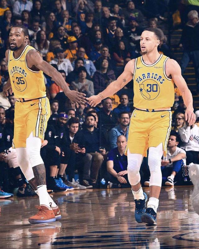 卡瓦哈尔收 卡瓦哈尔收