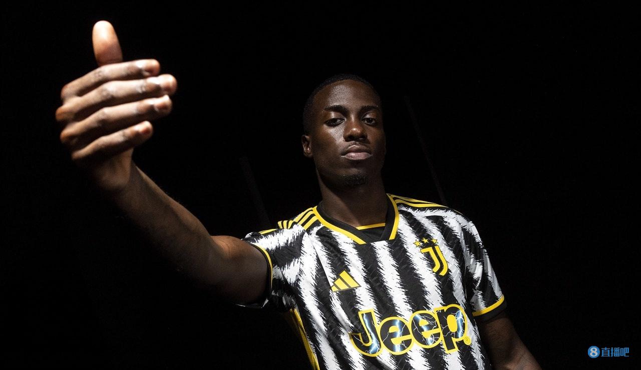 了一个充满 了一个充满