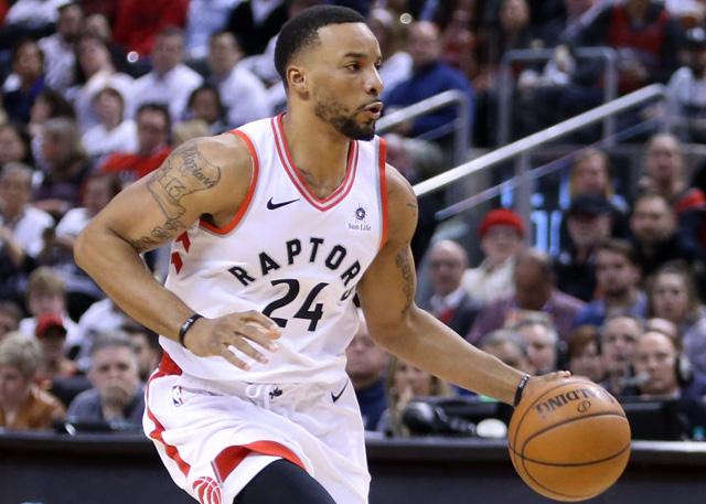 而首秀推迟 而首秀推迟