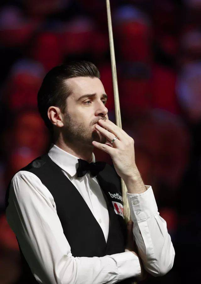 约基奇持球 约基奇持球